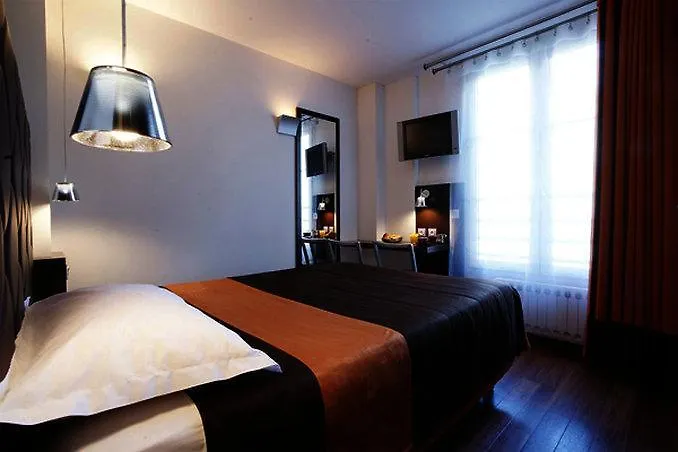 Hotel Du Parc Montparnasse 3*