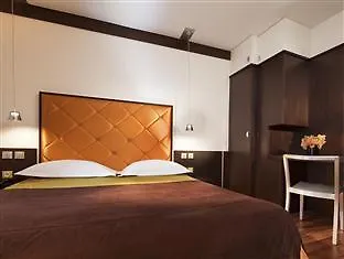 뒤 파크 호텔 3*